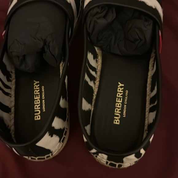 Burberry
Cloth espadrilles Alport L Zebra - Picture 6 of 9